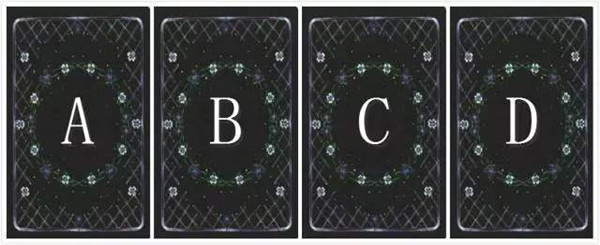 塔罗牌占卜：两个人分手或者冷战期间，TA会提复合吗？爱情能复合？