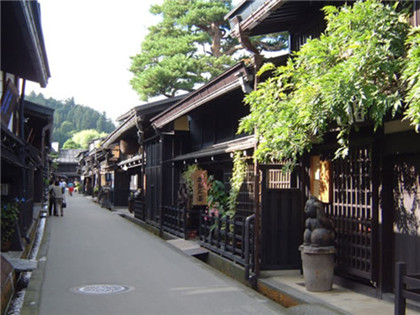 婚姻中有些人是天生相克，什么样的女人是你不能碰的爱情劫数？