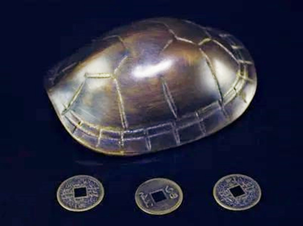 【六爻占卜】航班晚点何时起飞？