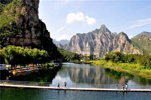 自由意志是否存在？命运已经注定？