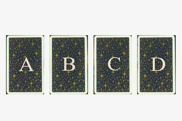 塔罗牌占卜：你们之间是真心相爱还是凑合在一起？