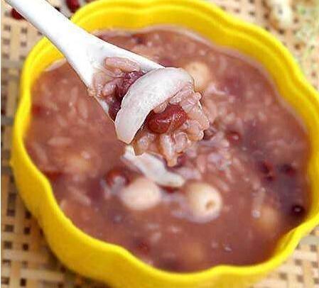 简单易学不重样的14种早餐粥的做法，孩子们都喜欢喝