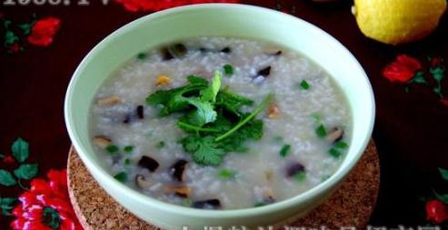 皮蛋瘦肉粥是常见的养生粥，皮蛋瘦肉粥怎样做才好吃?