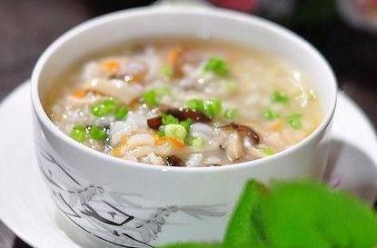 冬季是进补养生时节，冬季食疗养生粥怎么做？