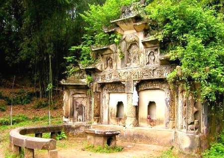 祖坟风水如何看旺衰  　　