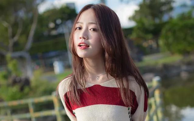 女性在现代社会扮演的角色越来越多，女人在职场如何让压力离自己远点？