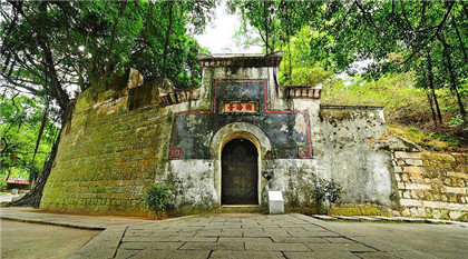 有关团结谚语大全，团结加智慧，弱者胜强者