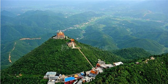 有关秋天的天气谚语有哪些？秋前北风马上雨，秋后北风无滴水