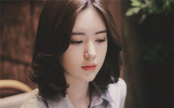 有关于黄山的风景谚语，散花坞中游、奇秀逼人留