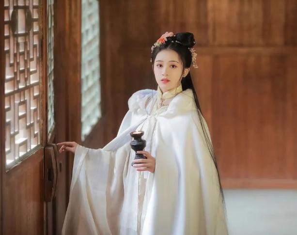 传统民间谚语,一勤生百巧，一懒生百病