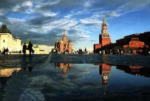 国学经典唐朝诗词【登兖州城楼】原文及解析