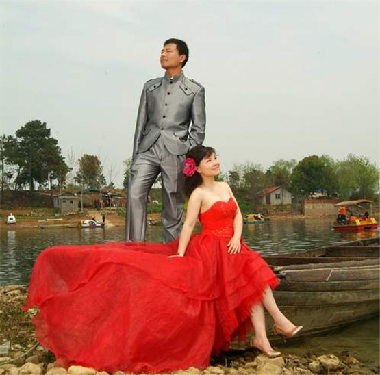 广东话粤语常用歇后语，老婆担遮——阴功（公）