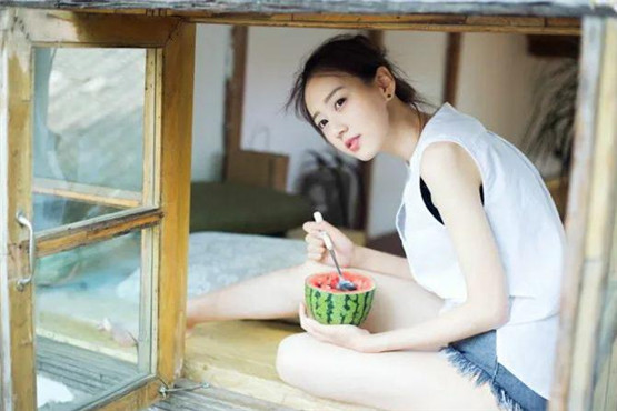 女人春天喝什么能补气血养颜？女人春天喝什么粥补气血效果最好？