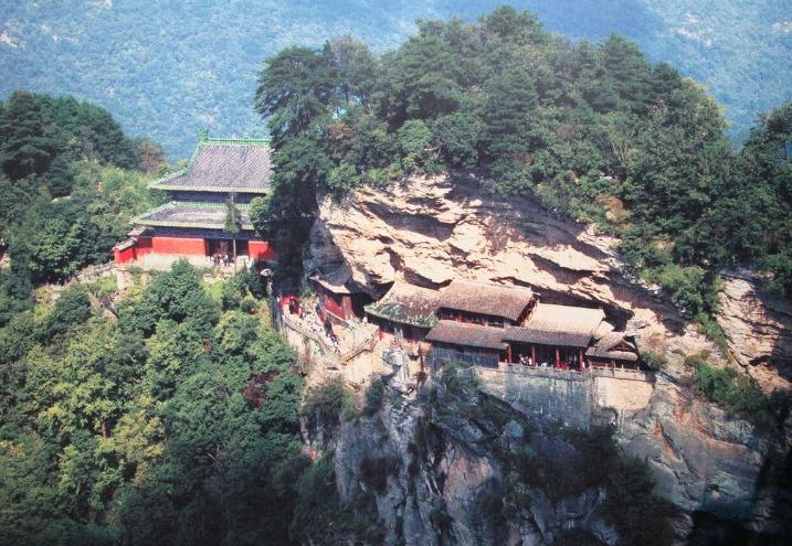 清朝名人名言警句全文,轻财足以聚人，律己足以服人