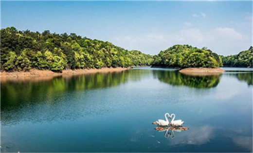 国学经典唐诗三百首【秋山】原文及解析