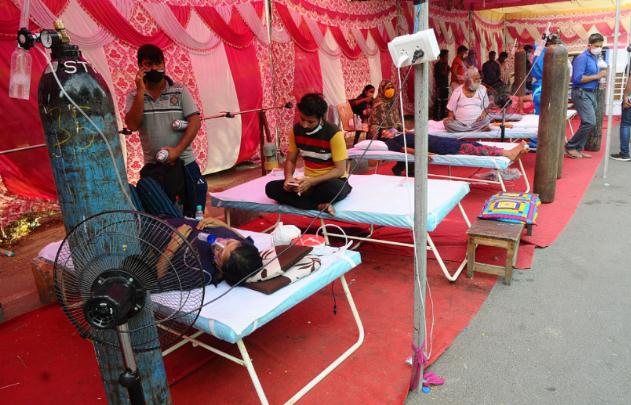 外媒：不止明星富翁，印度民众正设法筹款逃离印度