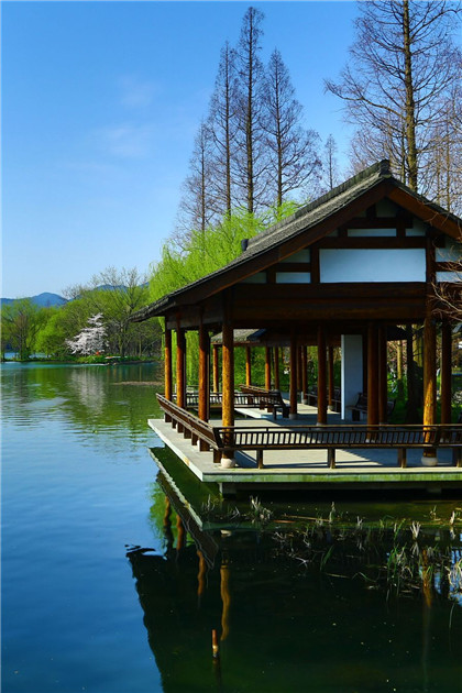 国学经典唐诗三百首【城上夜宴】原文及解析