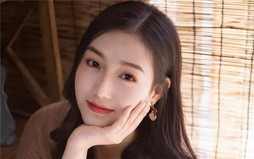 女人吃点蛋黄可以缓解痛经