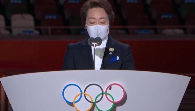 闭幕式吐槽大会！五环上惊现“幺蛾子” 海草精舞蹈太吓人了