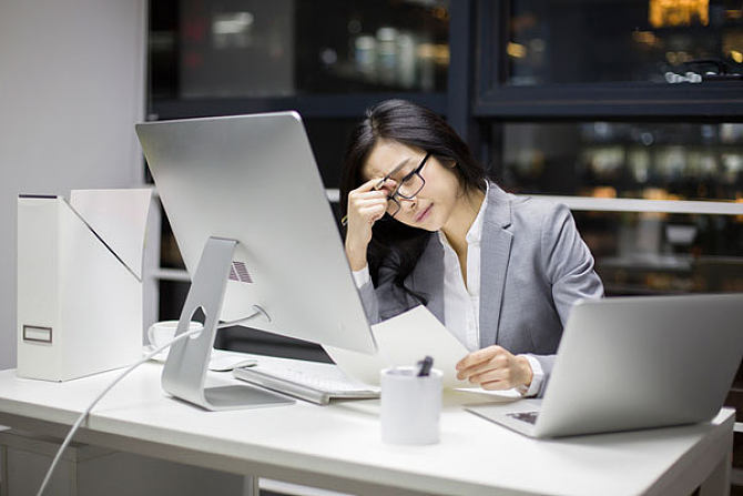 女性办公室座位最佳位置