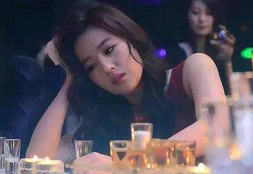 精神科医生讲解抑郁症会有哪些心态和症状