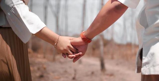 如何面对婚姻中的精神出轨？