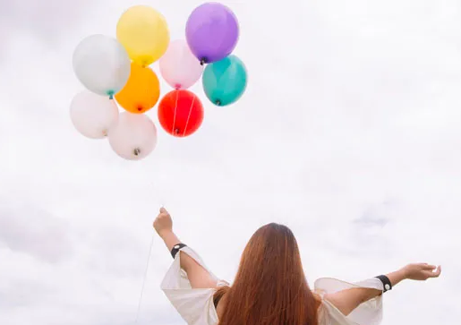 生气，便宜了谁？